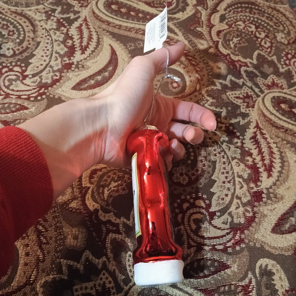 Ketchup Ornament - Picture 2 of 6